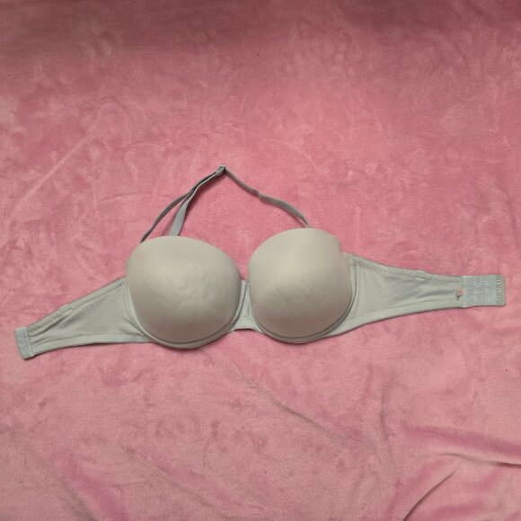 3 Victoria's Secret strapless/multi-way 34DD bras - Picture 2 of 11